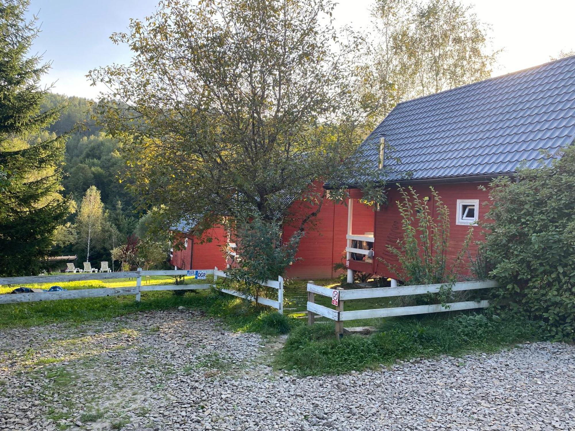 Domki Ze Hej Bieszczady Villa Ustrzyki Dolne Kültér fotó